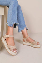 Load image into Gallery viewer, Cross Strap Espadrille Platform Open Toe Buckled Sandals