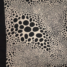 Load image into Gallery viewer, Leopard dots print scarf
