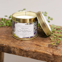 Load image into Gallery viewer, Earl Grey & Sweet Hydrangea Candle in a Matt Gold Tin