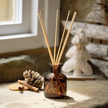 Load image into Gallery viewer, Nordic Fir Diffuser | Reed Diffusers | Christmas Diffusers