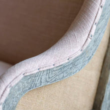 Load image into Gallery viewer, Margot Chair Powder Pink