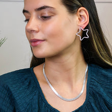 Load image into Gallery viewer, Silver plated liquid chain necklace
