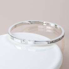 Load image into Gallery viewer, Silver plated clear crystals hinged bangle
