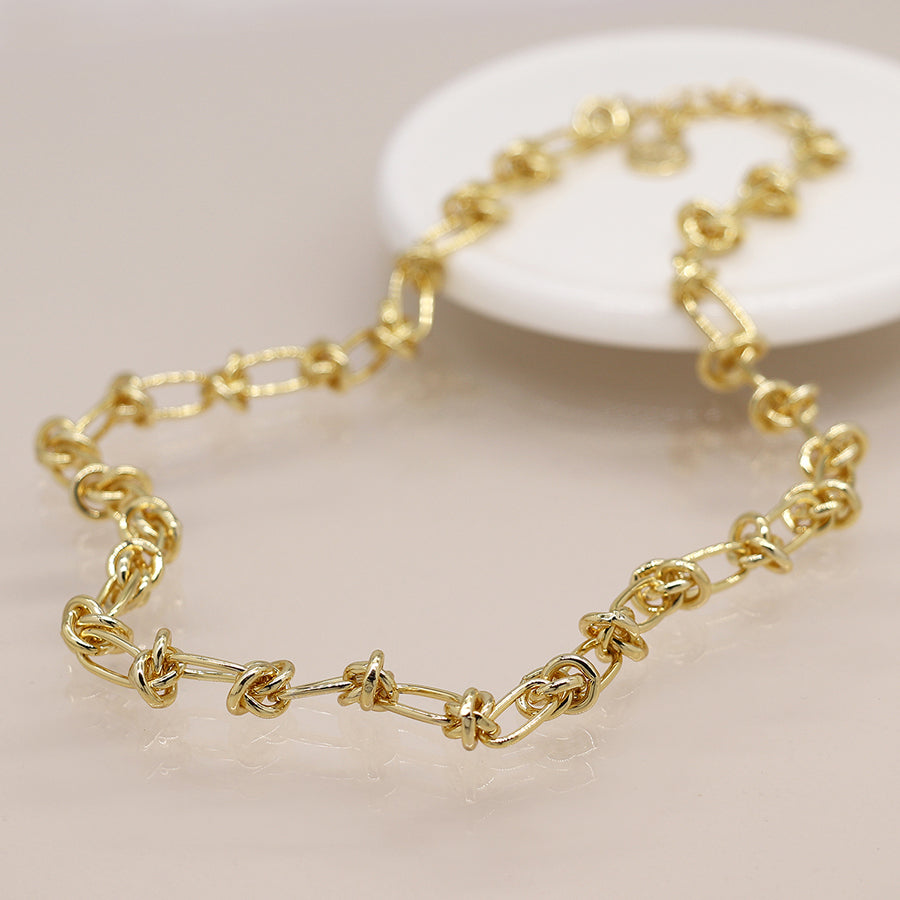 Golden knot link necklace