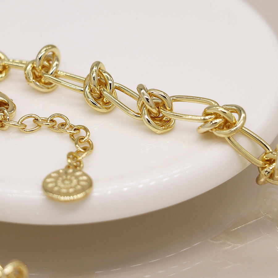 Golden knot link necklace