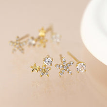 Load image into Gallery viewer, Golden flower mix stud earring set
