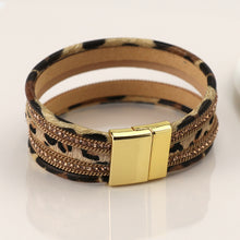 Load image into Gallery viewer, Multistrand leopard print and golden element bracelet
