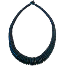 Load image into Gallery viewer, Graduated Coco Disc Necklace Dark Navy 50cm
