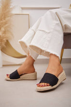 Load image into Gallery viewer, LOW HEEL MULE RAFFIA WEDGE SANDALS
