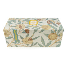 Load image into Gallery viewer, Set of 2 Candles - Vintage Fruits
