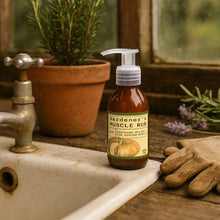 Load image into Gallery viewer, GARDENER&#39;S COLLECTION - MUSCLE RUB 100ml
