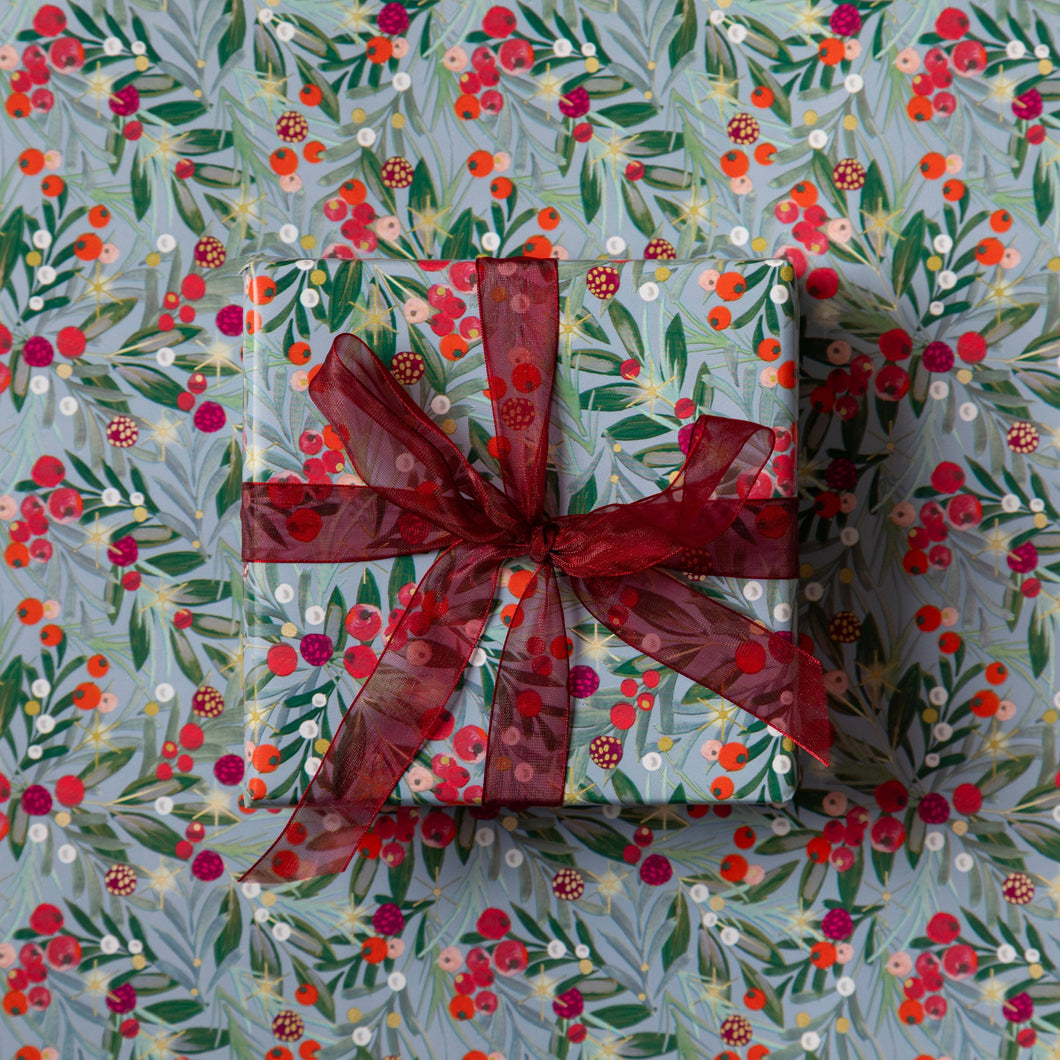 Christmas 2025 Wrapping Paper 3M Berries Holly Blue
