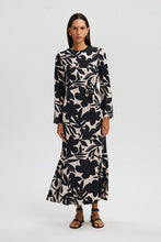 Load image into Gallery viewer, RUFFLE DETAILED PATTERNED DRESS
