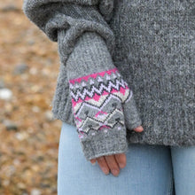 Load image into Gallery viewer, Recycled blend grey mix Fair isle wrist warmers
