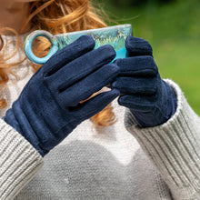 Load image into Gallery viewer, Navy faux suede stitch detail gloves
