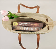 Load image into Gallery viewer, Straw Bag &amp; Hat Set Medium Size Stripe
