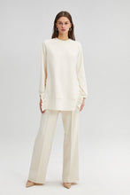 Load image into Gallery viewer, RUFFLED CREPE TUNIC
