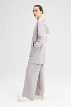 Load image into Gallery viewer, ZIPPED THIN CREPE JACKET
