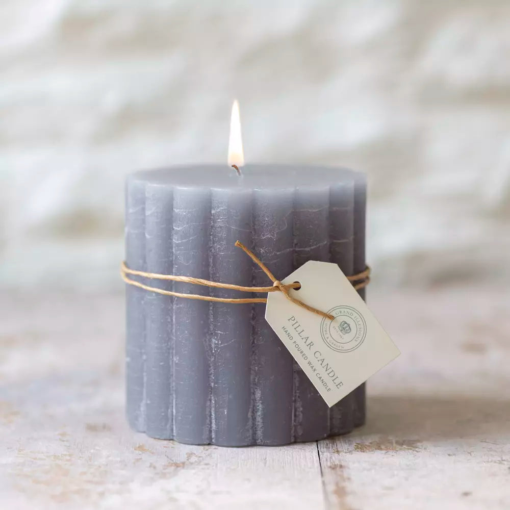Rustic Scalloped Pillar Candle Light Grey 70x75mm