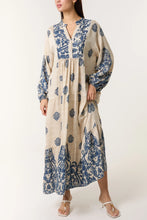 Load image into Gallery viewer, Vintage-Inspired Granddad Collar Maxi Dress
