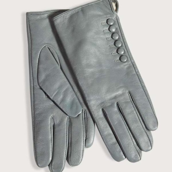 Quintessential Leather Button Gloves