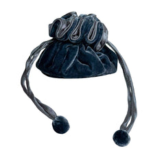 Load image into Gallery viewer, Velvet Jewellery Pouch
