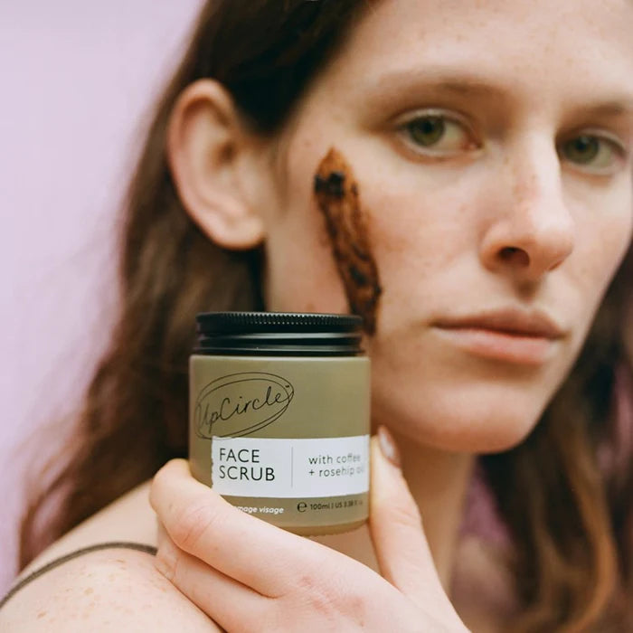 Upcircle I Face Scrub with coffee & rosehip oil