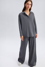 Load image into Gallery viewer, KNIT COLLAR TUNIC AND TROUSER SET
