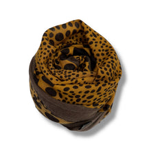 Load image into Gallery viewer, Leopard dots print scarf
