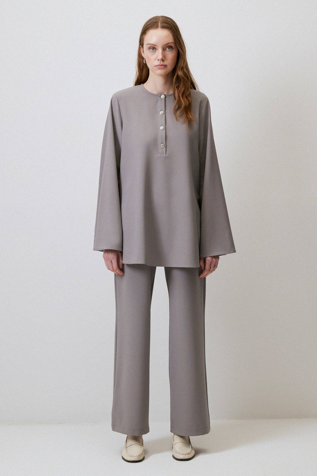 BUTTON DETAILED CREPE SET