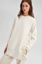 Load image into Gallery viewer, RUFFLED CREPE TUNIC
