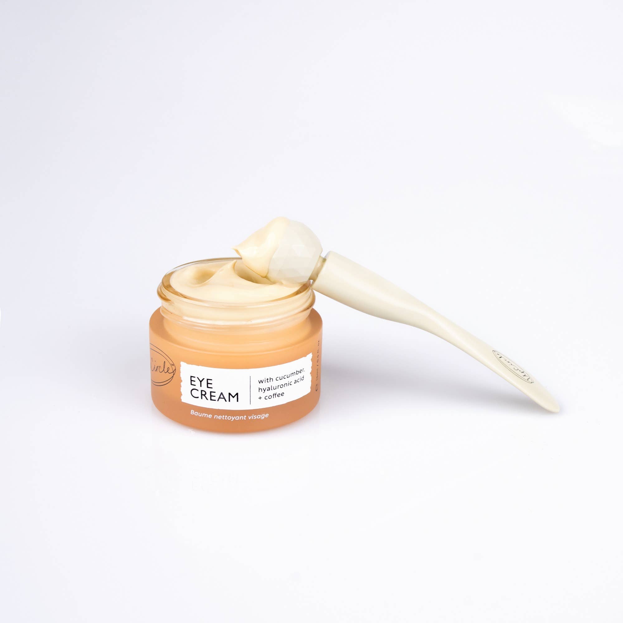 Upcircle I Eye Roller for dark circles + puffy eyes