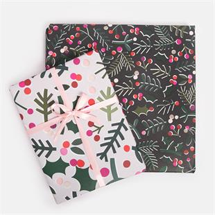 Graphic Foliage & Holly Double Sided Flat Wrap