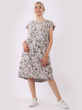 Load image into Gallery viewer, Italian Cap Sleeves Floral Lagenlook Linen Shift Midi Dress
