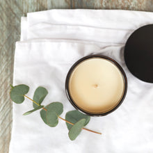 Load image into Gallery viewer, Amber and Sweet Honey Scented Apothecary Candle
